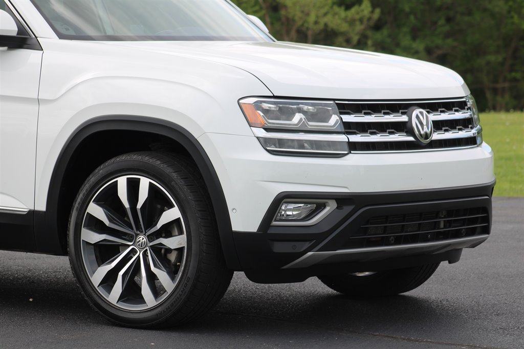 2019 Volkswagen Atlas SEL Premium photo