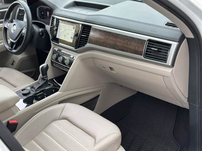2019 Volkswagen Atlas SEL Premium photo