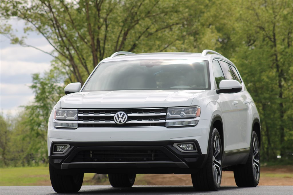 2019 Volkswagen Atlas SEL Premium photo