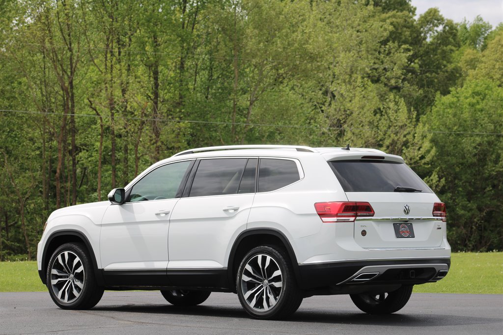 2019 Volkswagen Atlas SEL Premium photo