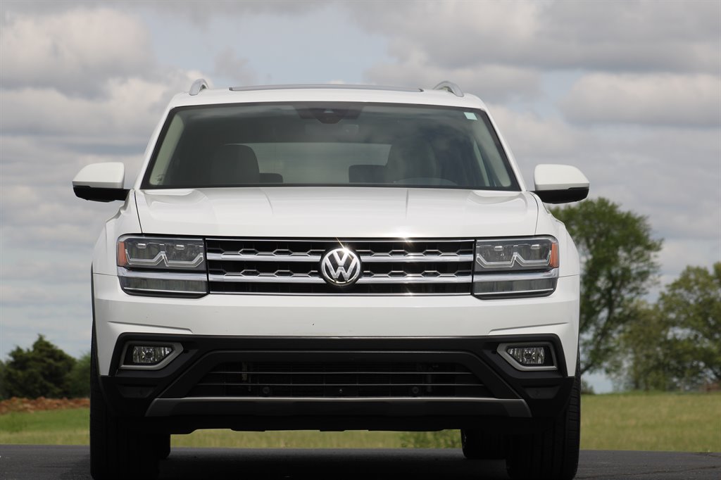2019 Volkswagen Atlas SEL Premium photo