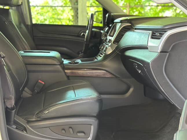2016 GMC Yukon XL 1500 SLE photo