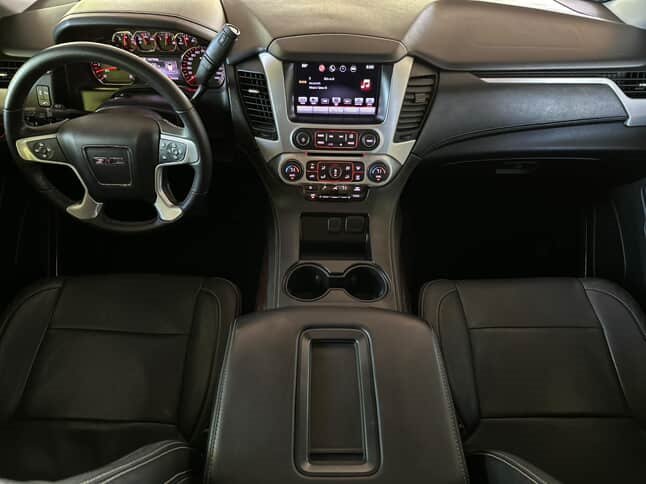 2016 GMC Yukon XL 1500 SLE photo