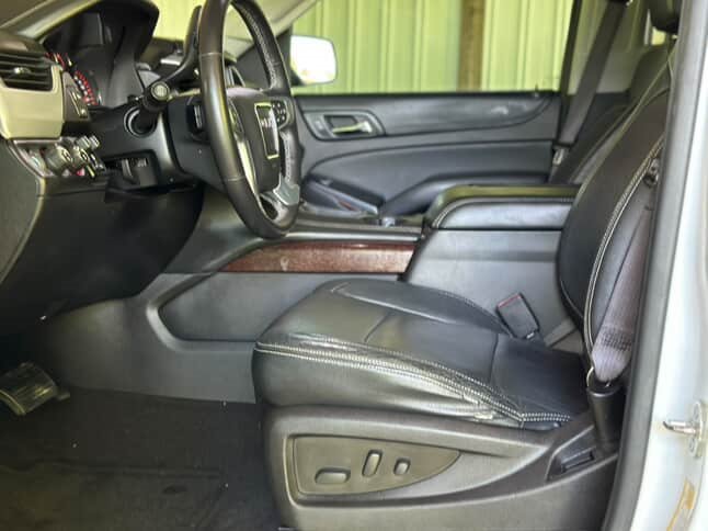 2016 GMC Yukon XL 1500 SLE photo