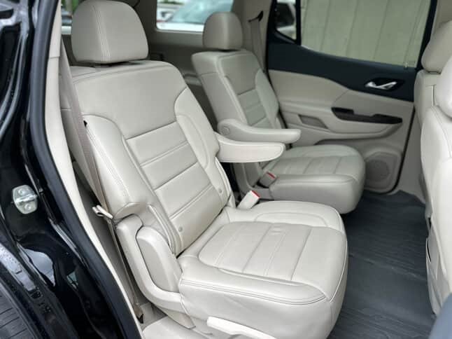 2022 GMC Acadia Denali photo