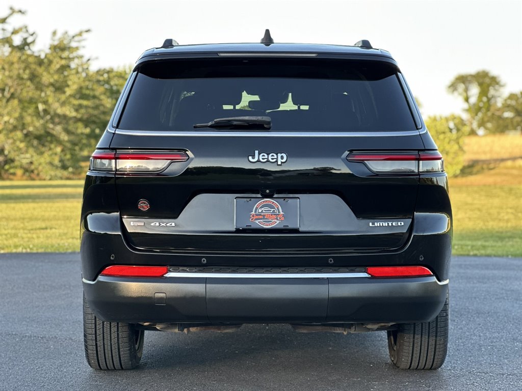 2021 Jeep Cherokee - $31,995
