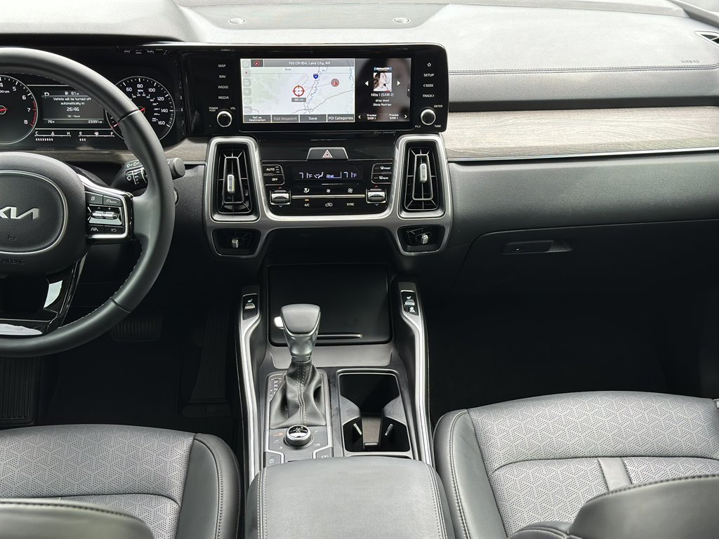 2023 Kia Sorento - $29,995