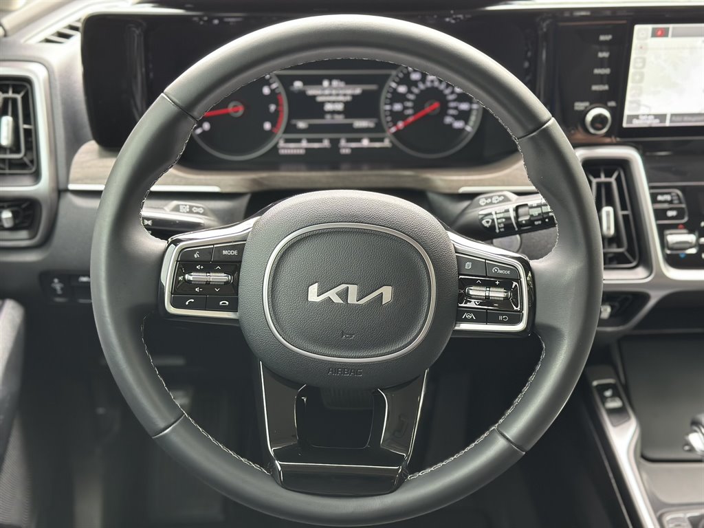2023 Kia Sorento - $29,995