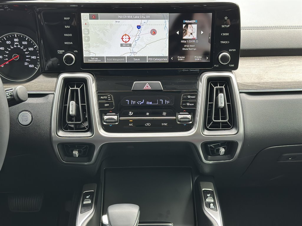 2023 Kia Sorento - $29,995