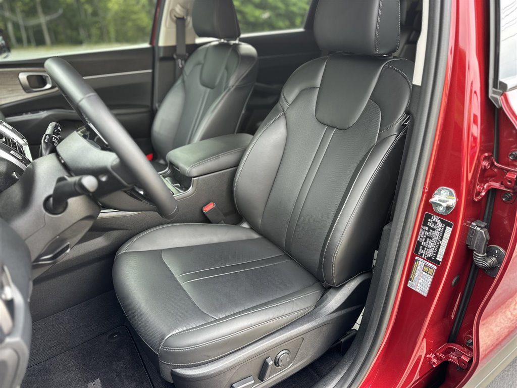 2023 Kia Sorento - $29,995