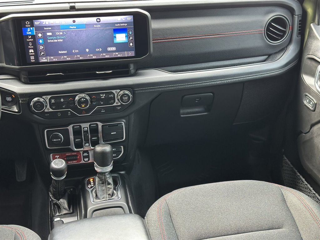 2024 Jeep Wrangler - $36,995