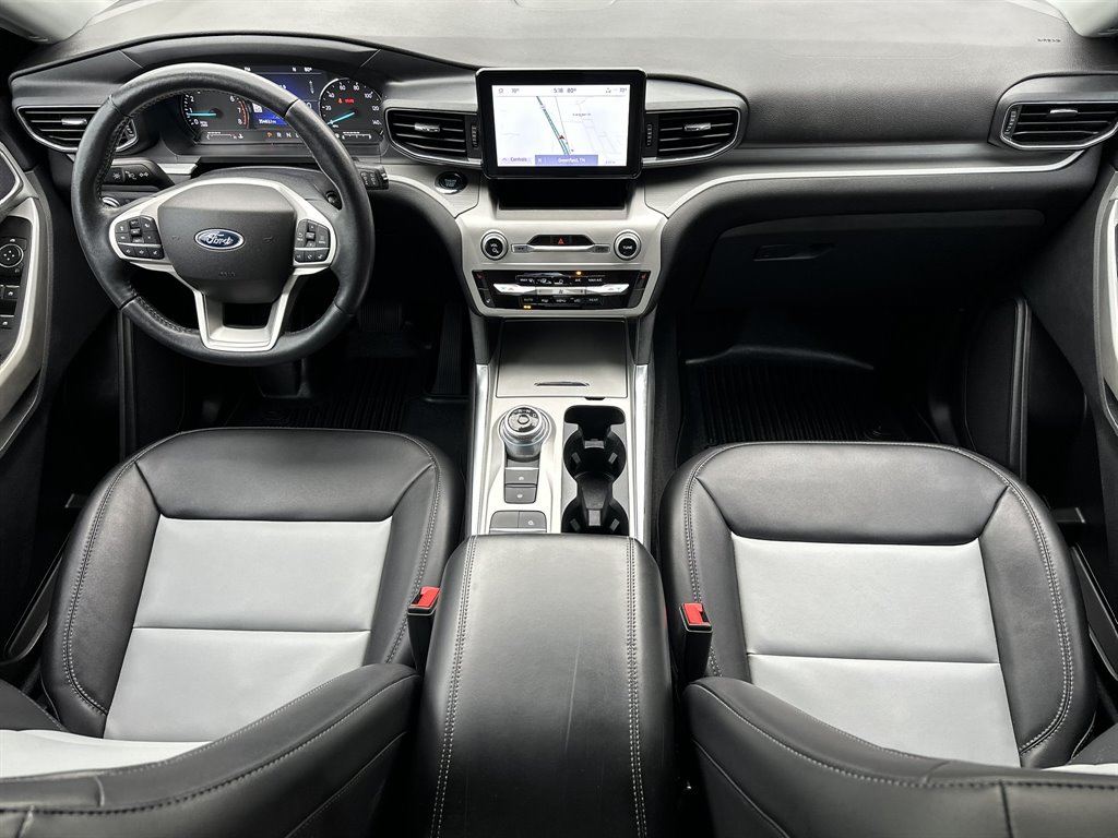 2022 Ford Explorer - $29,995