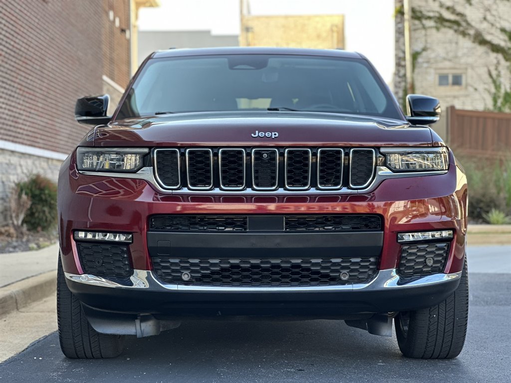 2021 Jeep Cherokee - $28,995