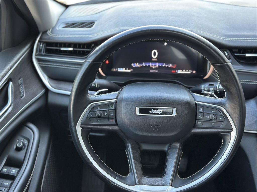 2021 Jeep Cherokee - $28,995