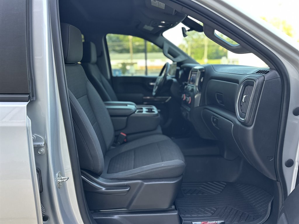 2022 Chevrolet Silverado Ltd - $32,995