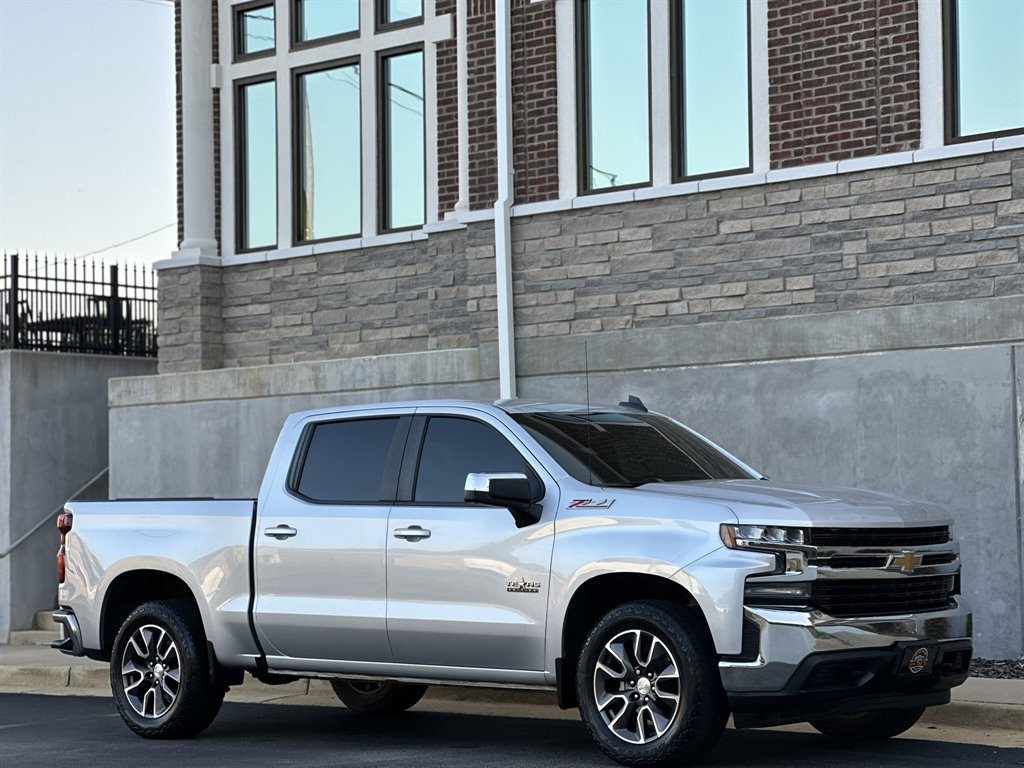 2022 Chevrolet Silverado Ltd - $32,995