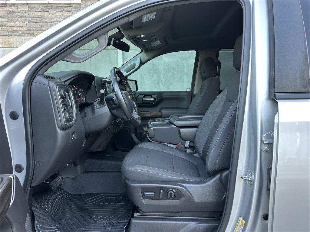 2022 Chevrolet Silverado Ltd - $32,995
