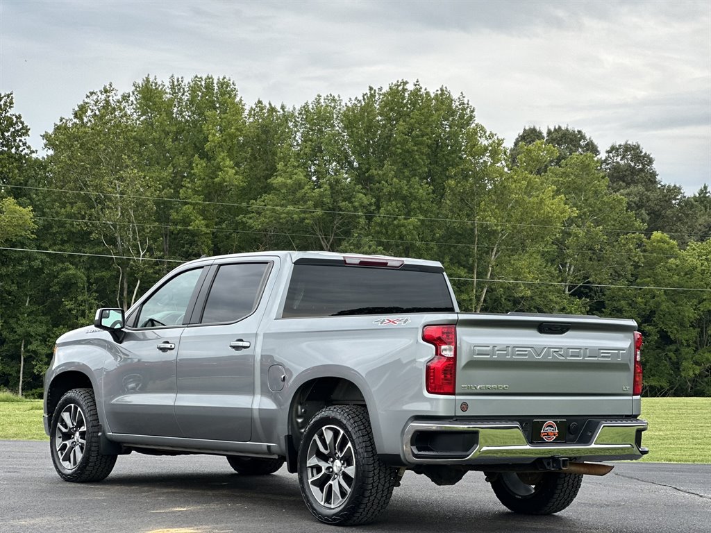 2024 Chevrolet Silverado 1500 - $37,995