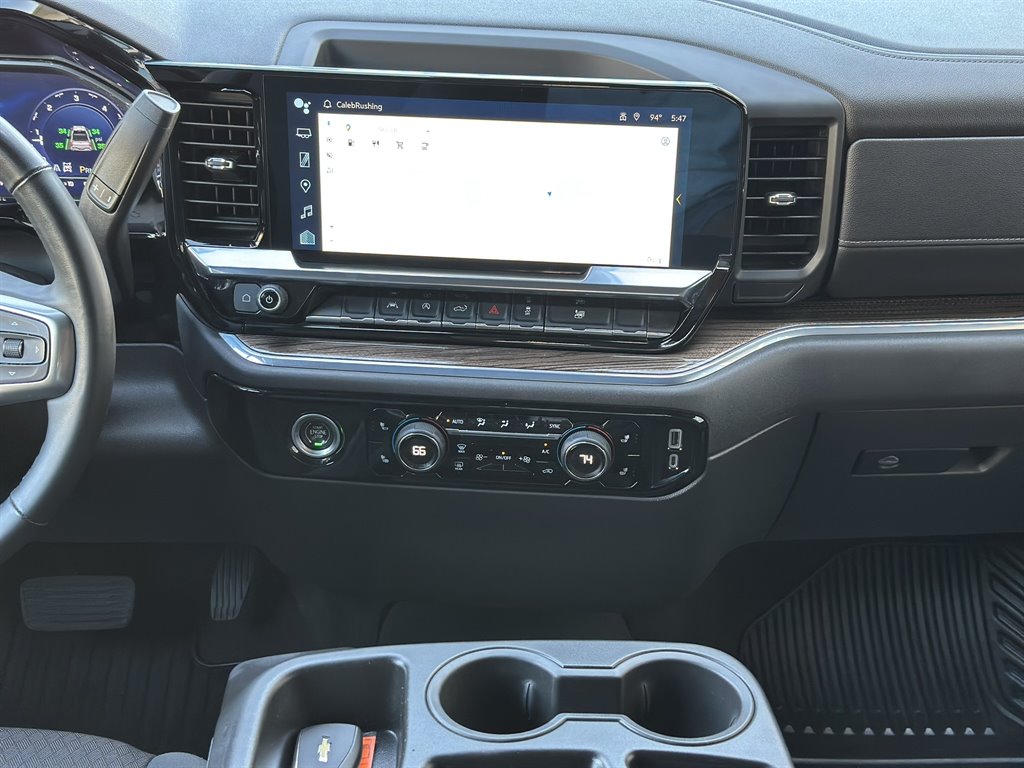 2024 Chevrolet Silverado 1500 - $37,995