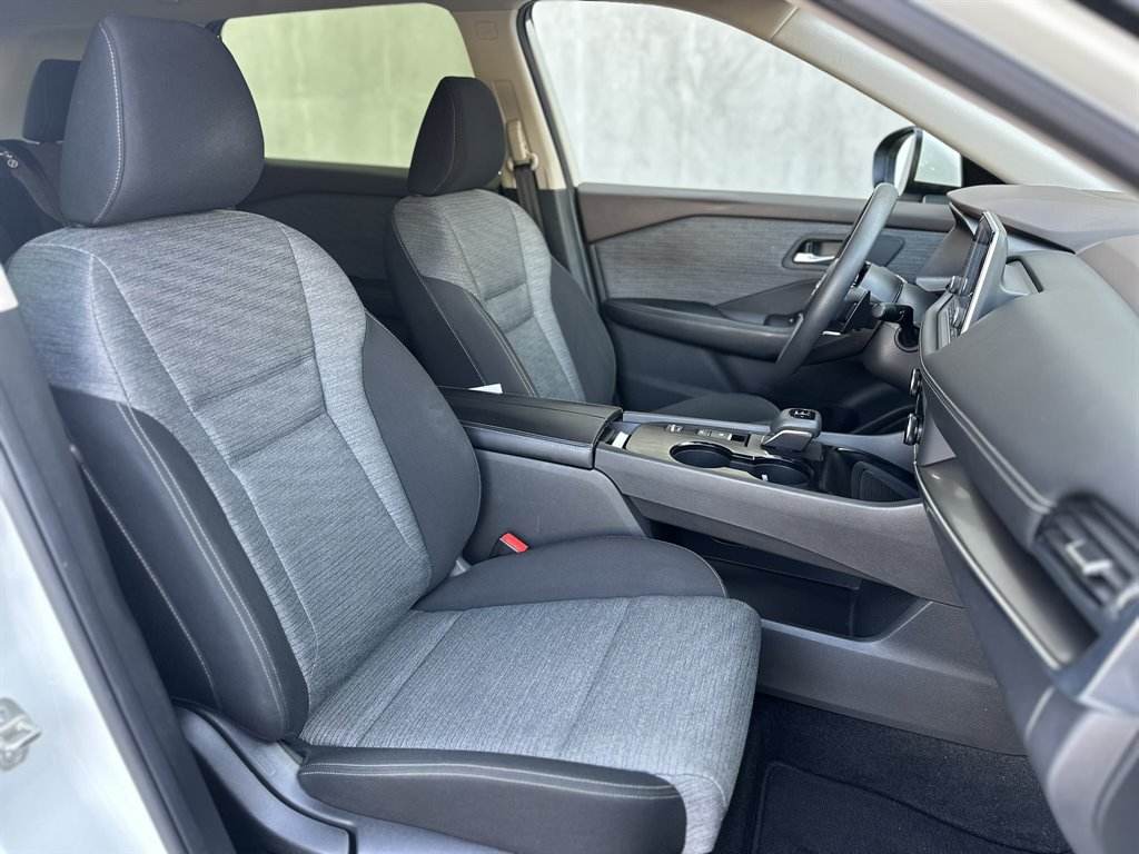 2023 Nissan Rogue - $22,995