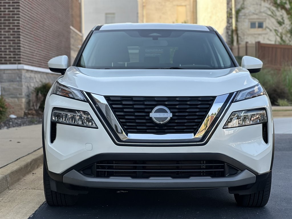 2023 Nissan Rogue - $22,995