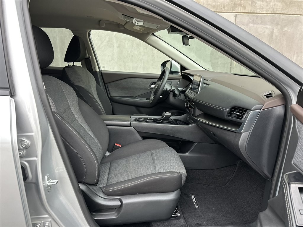 2023 Nissan Rogue - $22,995
