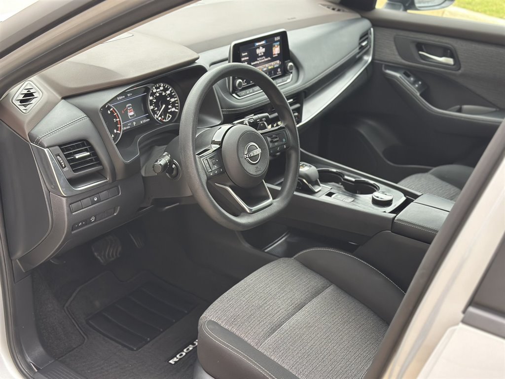 2023 Nissan Rogue - $22,995