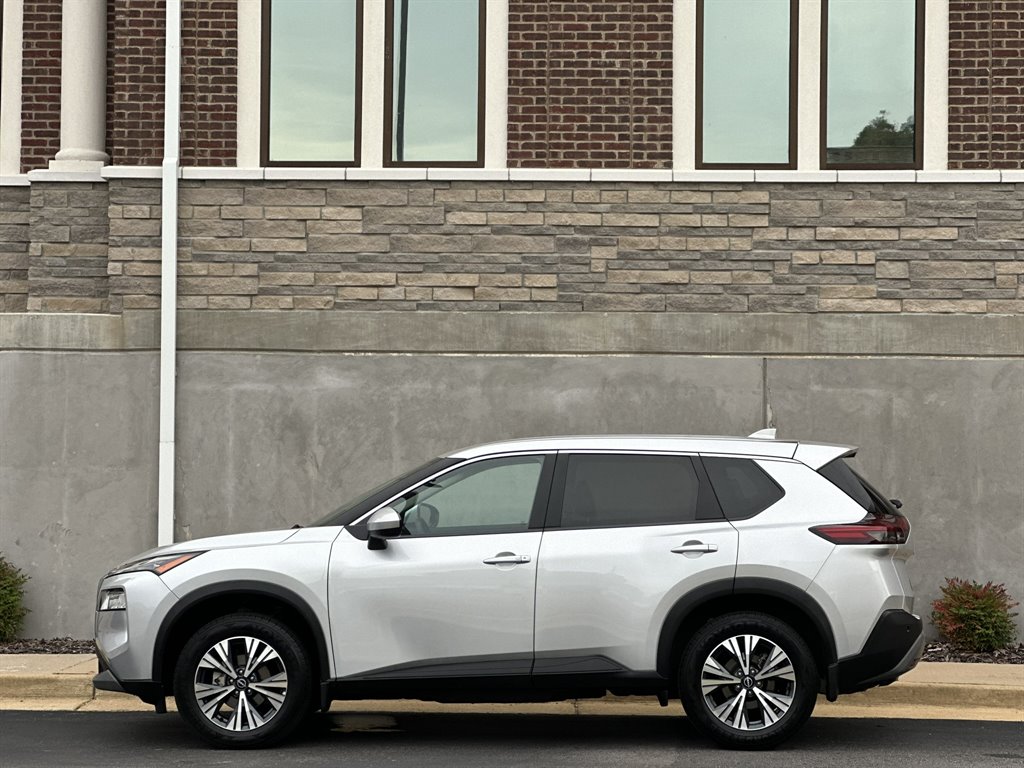 2023 Nissan Rogue - $22,995