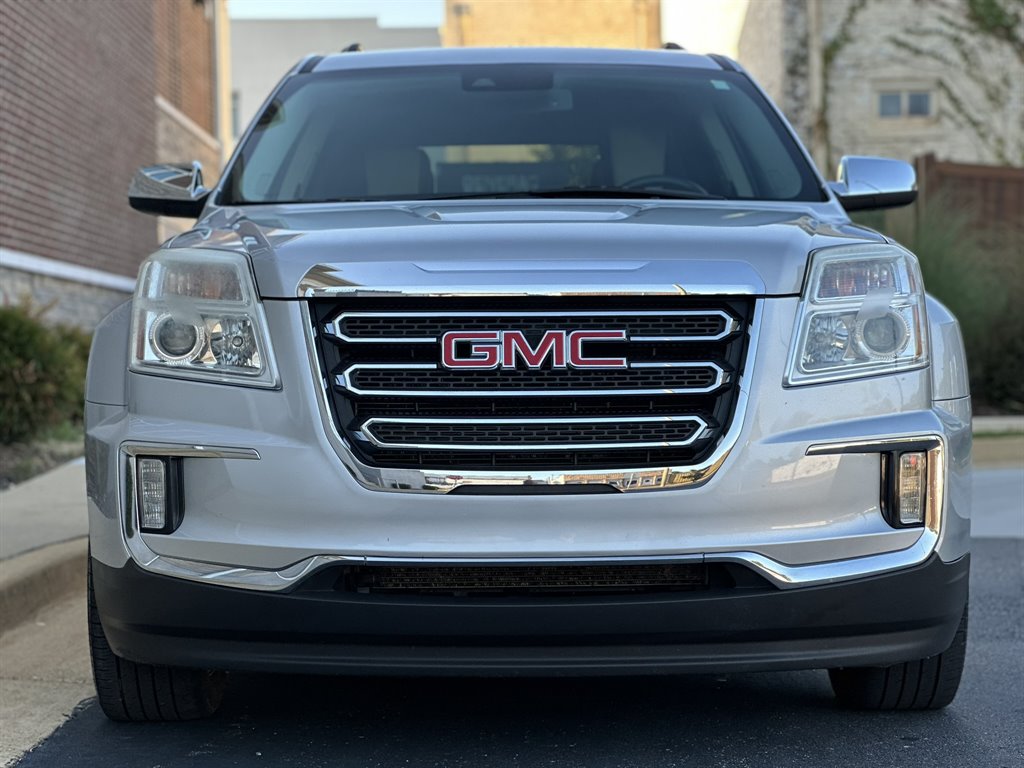 2016 GMC Terrain - $10,995