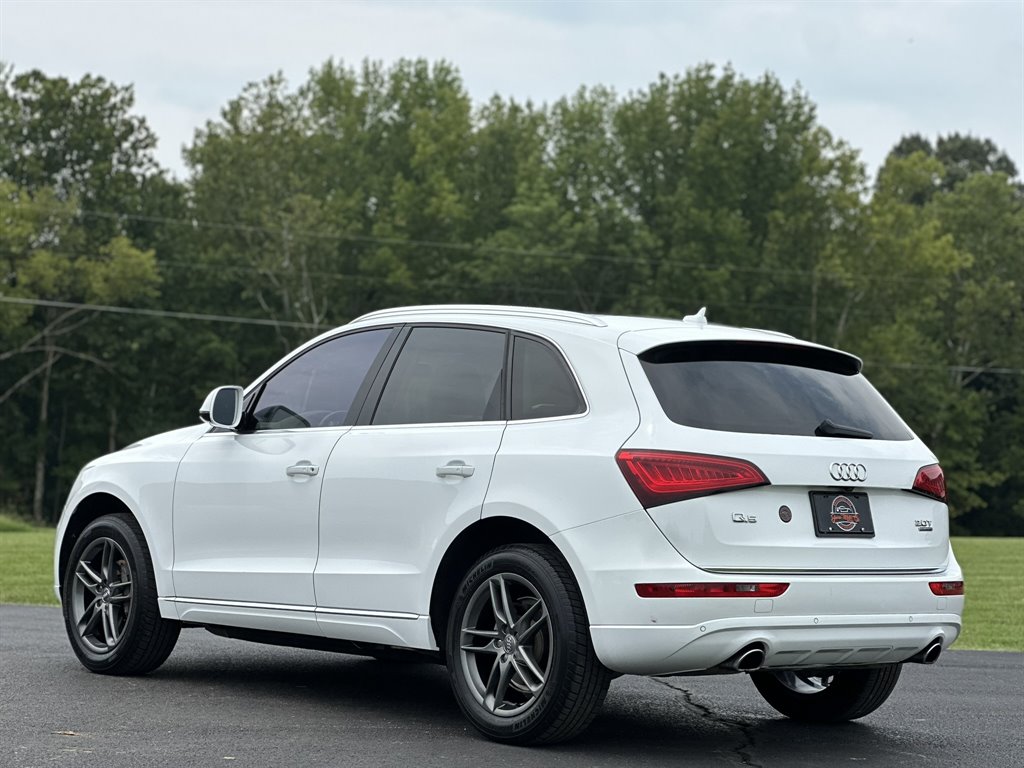 2016 Audi Q5 - $12,995