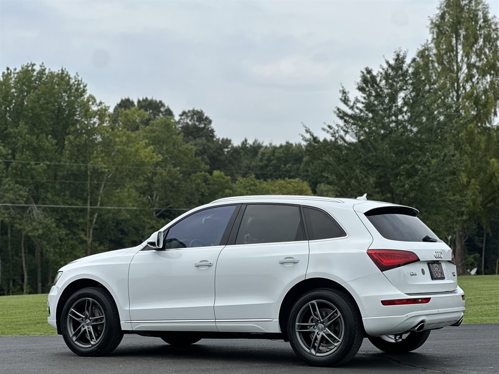 2016 Audi Q5 - $12,995