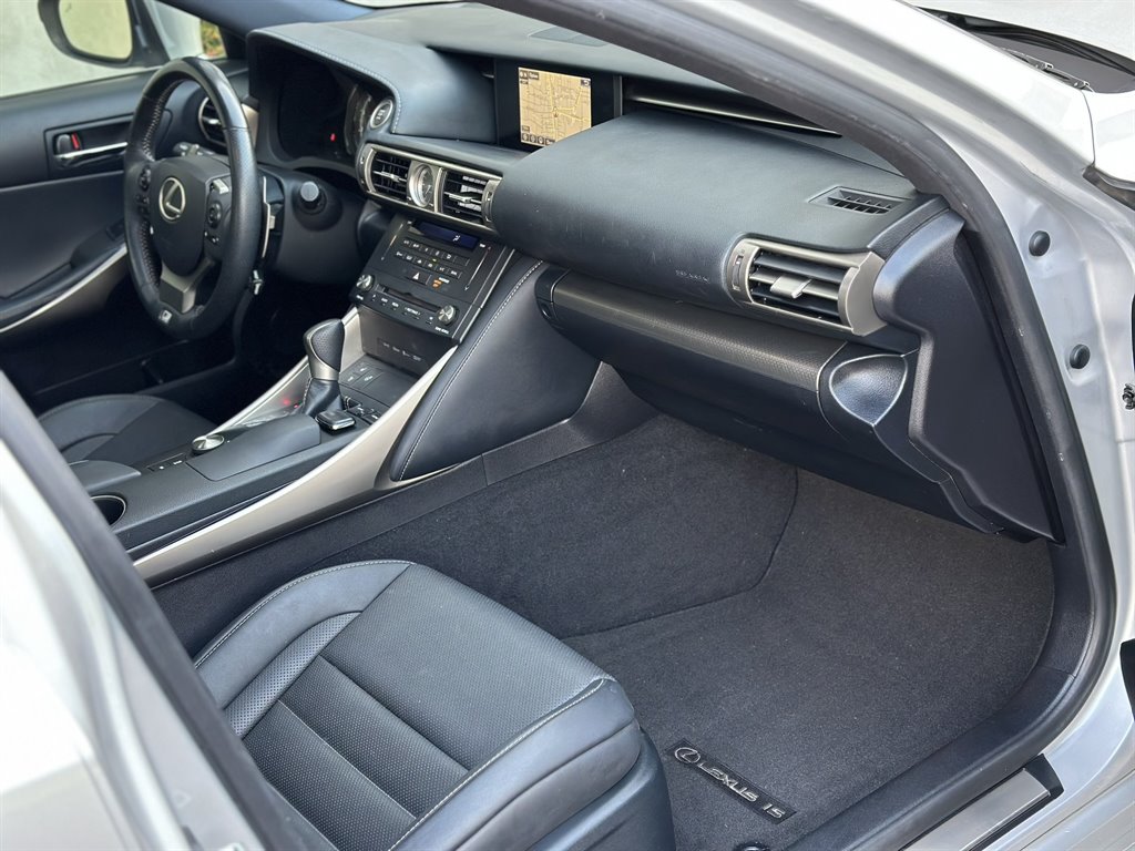 2015 Lexus IS - $17,995