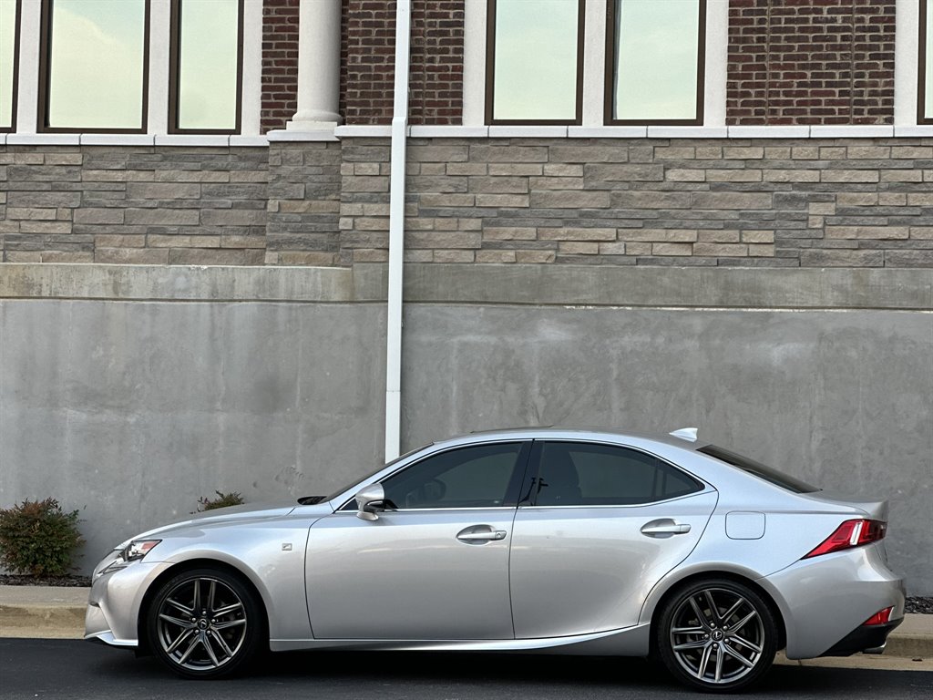 2015 Lexus IS - $17,995