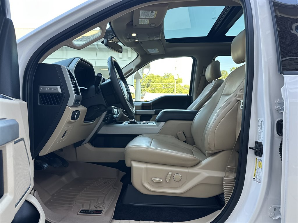 2017 Ford F-150 - $21,995