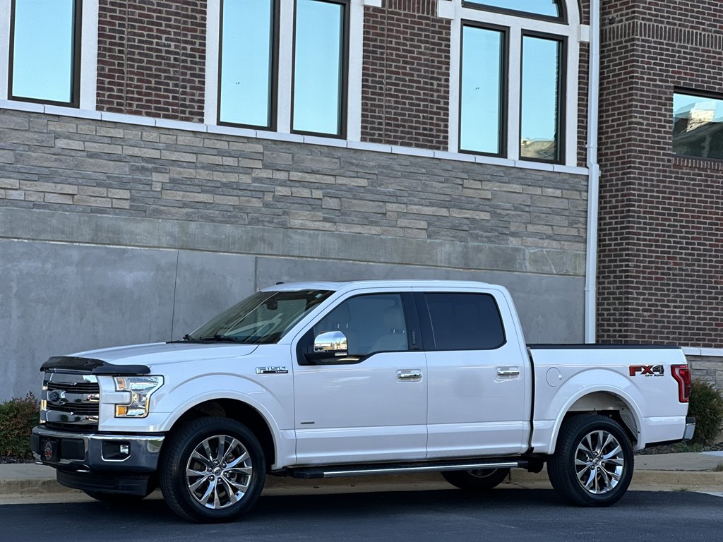 2017 Ford F-150 - $21,995
