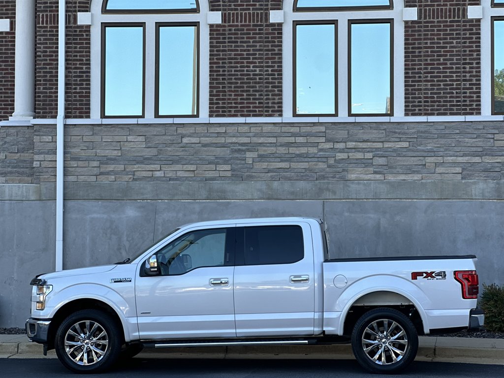 2017 Ford F-150 - $21,995