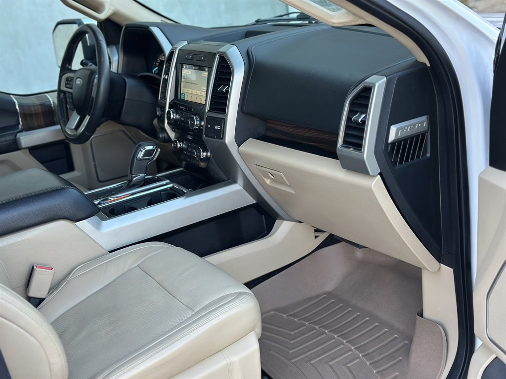 2017 Ford F-150 - $21,995