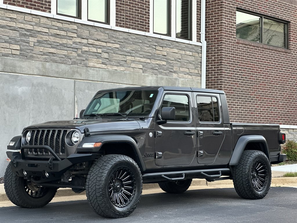 2020 Jeep Gladiator - $25,995