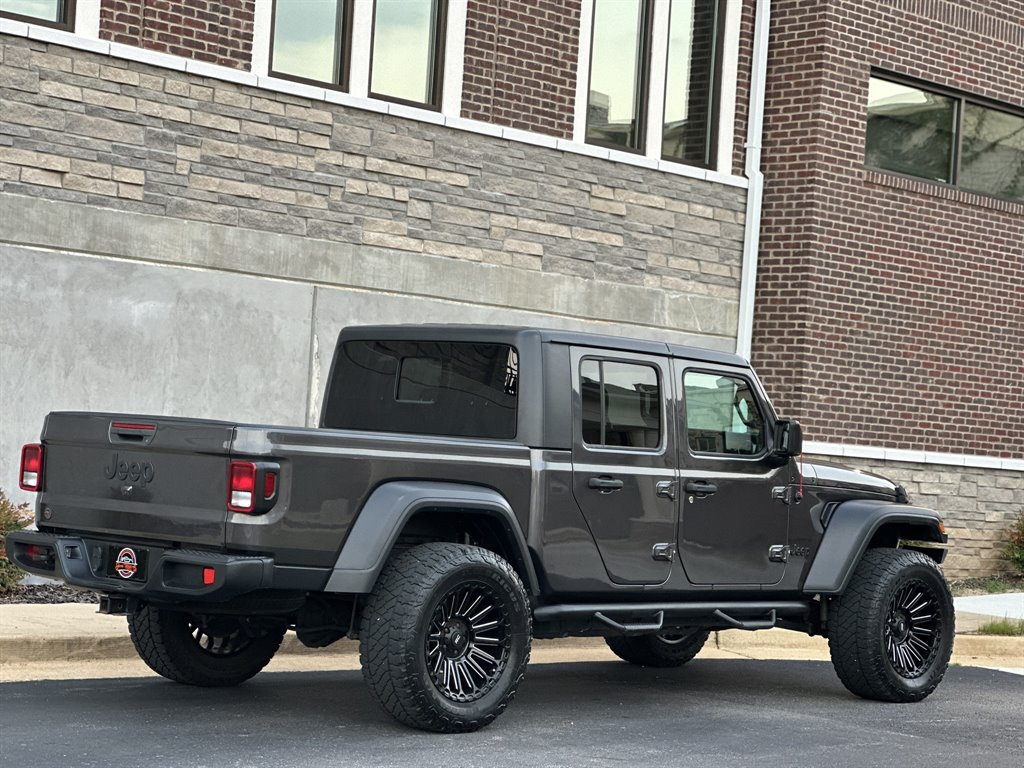 2020 Jeep Gladiator - $25,995
