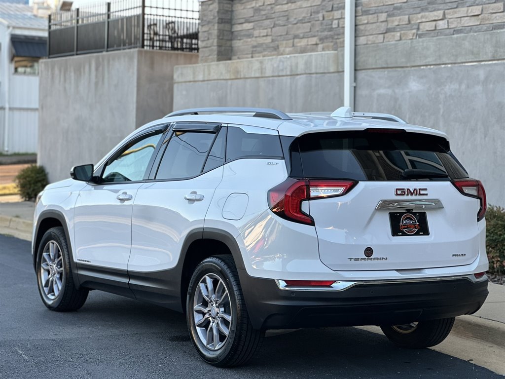 2024 GMC Terrain - $27,995