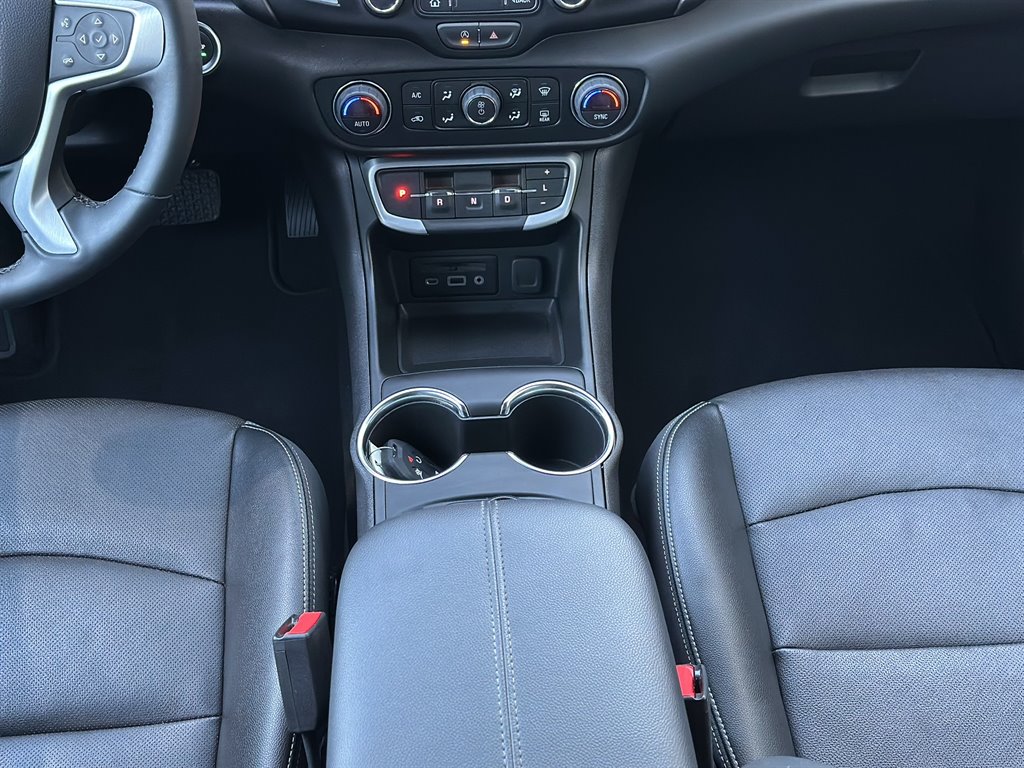 2024 GMC Terrain - $27,995