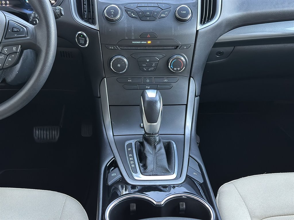 2018 Ford Edge - $14,995