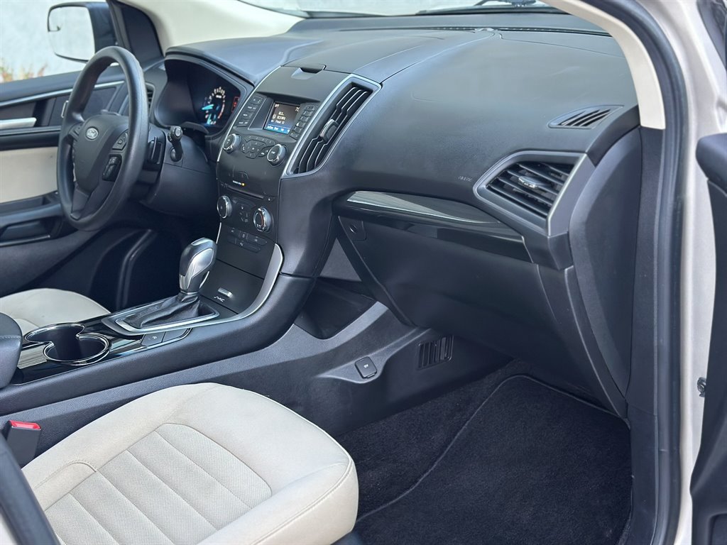 2018 Ford Edge - $14,995