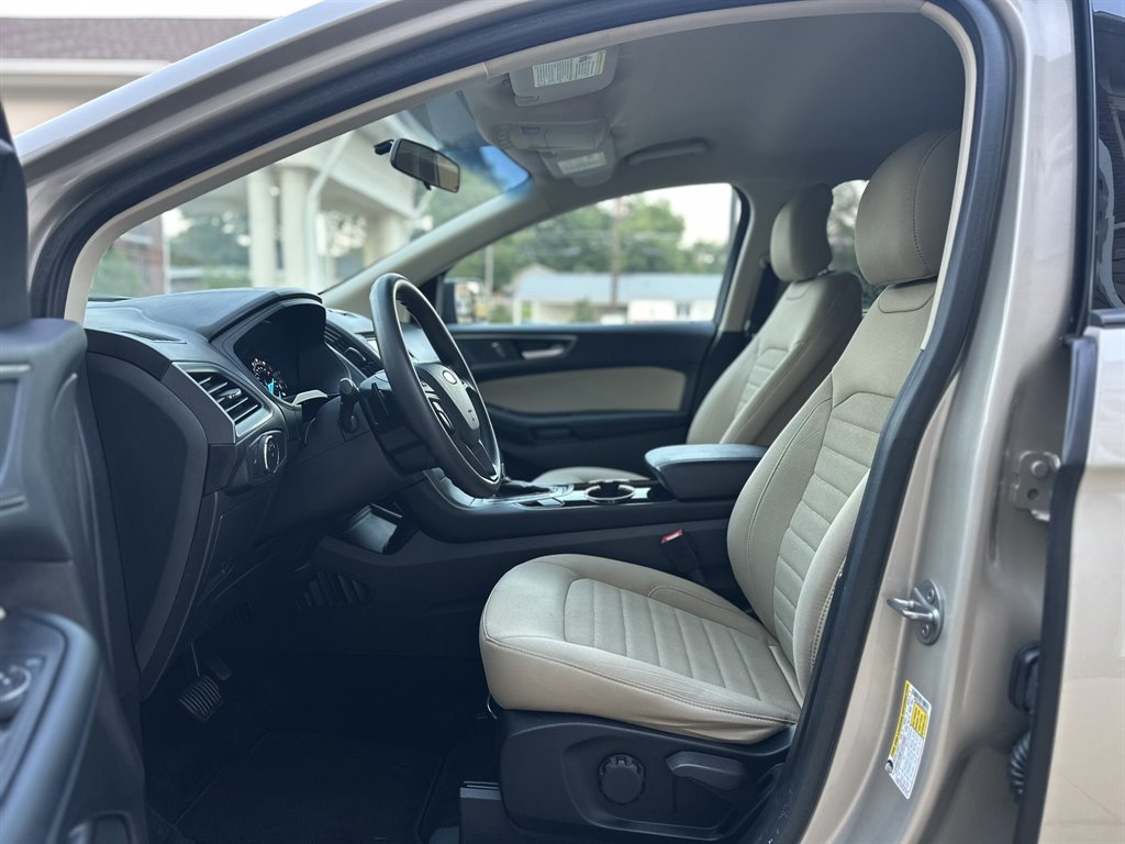 2018 Ford Edge - $14,995