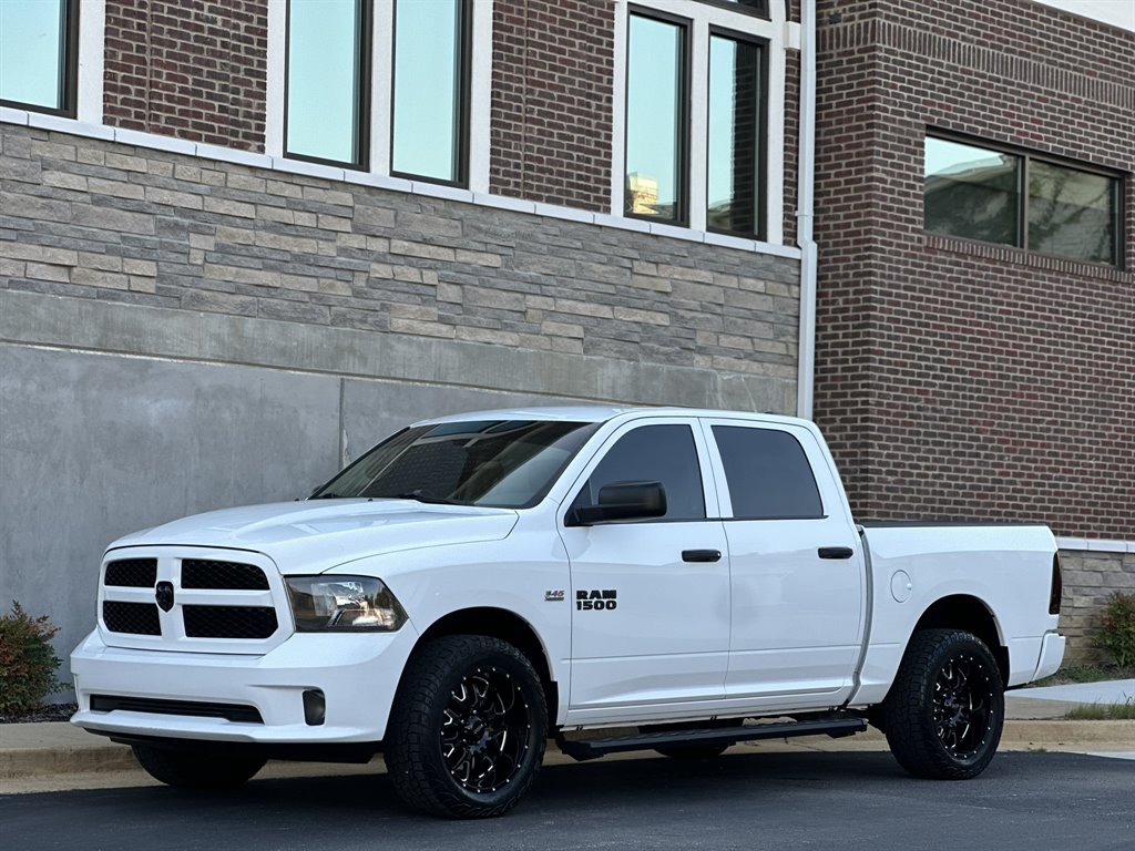 2014 Ram 1500 - $17,995