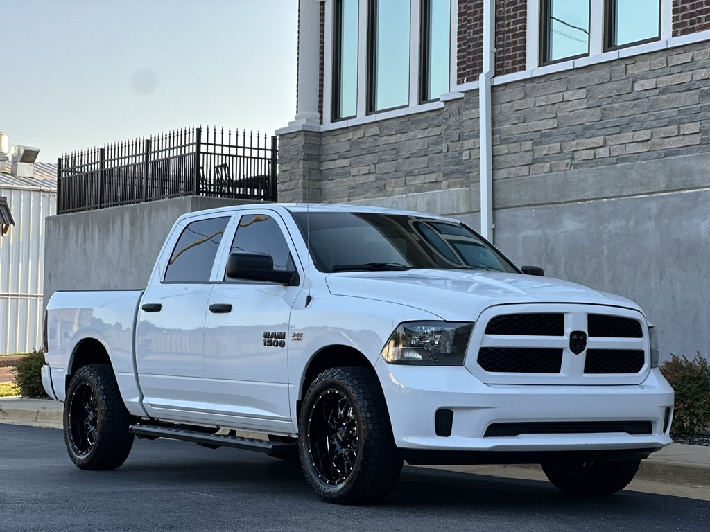 2014 Ram 1500 - $17,995
