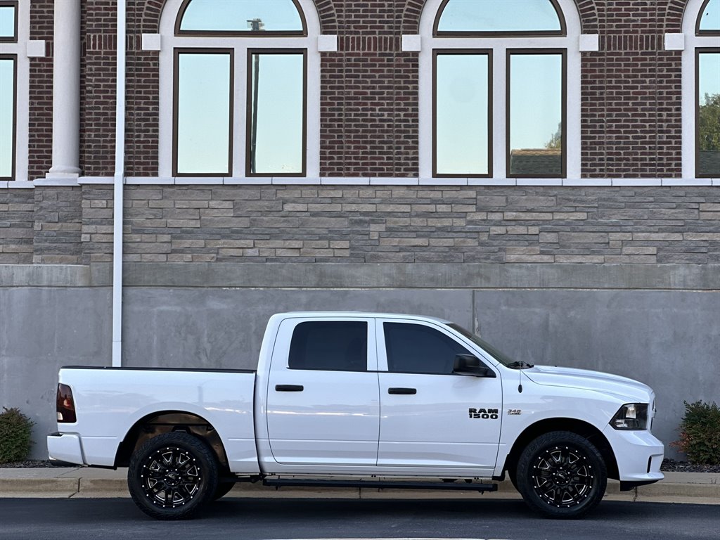 2014 Ram 1500 - $17,995