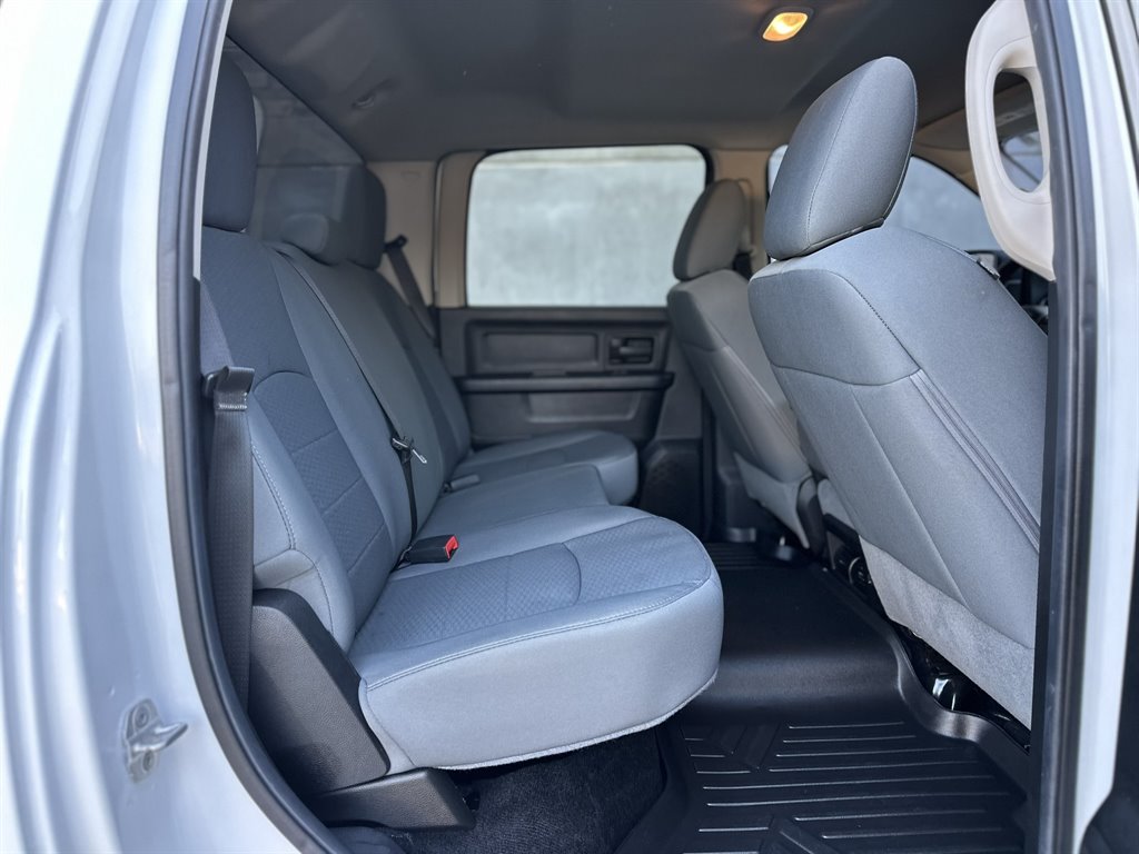 2014 Ram 1500 - $17,995