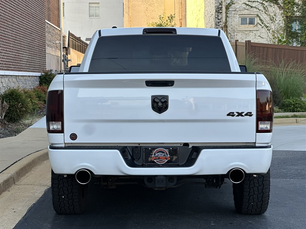 2014 Ram 1500 - $17,995