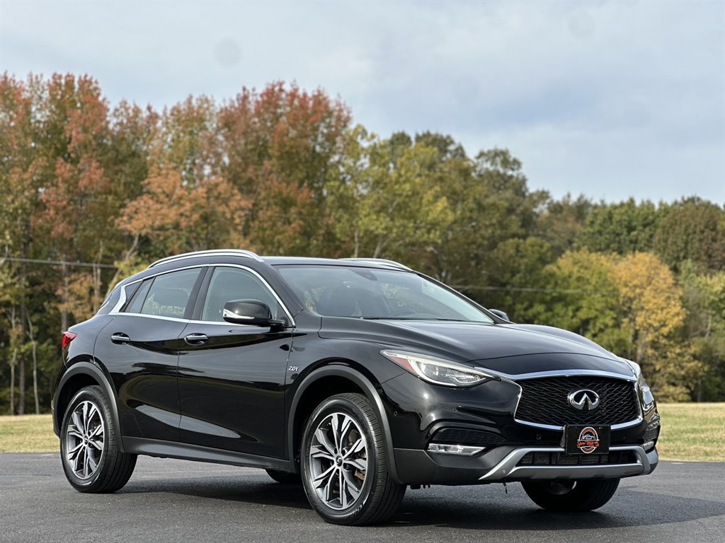 2017 INFINITI QX30 - $13,995